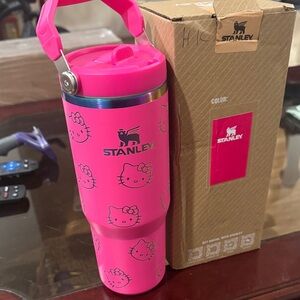 Special Edition Stanley Pink Hello Kitty Travel Mug